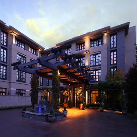 Hotel Белв'ю Екстер'єр фото